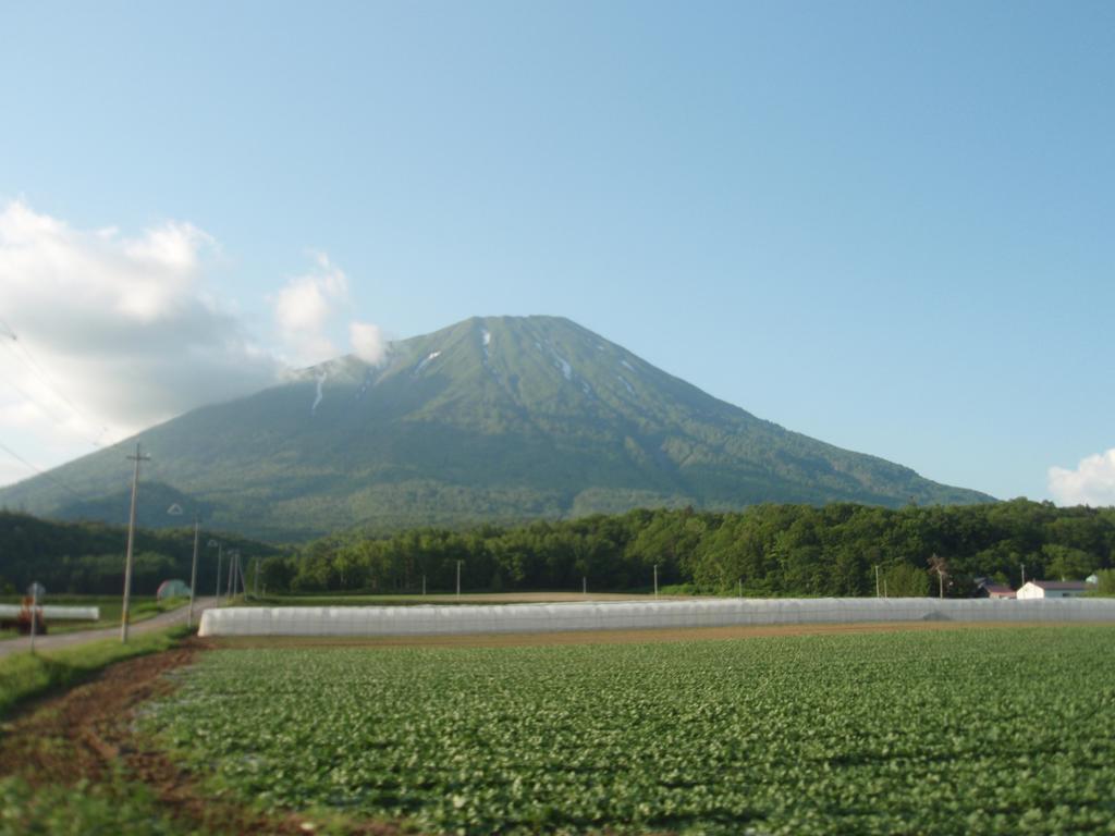 מלון Niseko Hot Spring Ikoino Yuyado Iroha מראה חיצוני תמונה